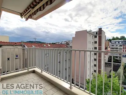 Appartement Puteaux 2 pièce(s) 46.23 m2