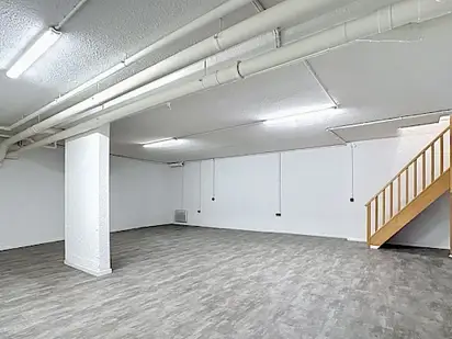 Local commercial 122m²  - Suresnes Belvédère